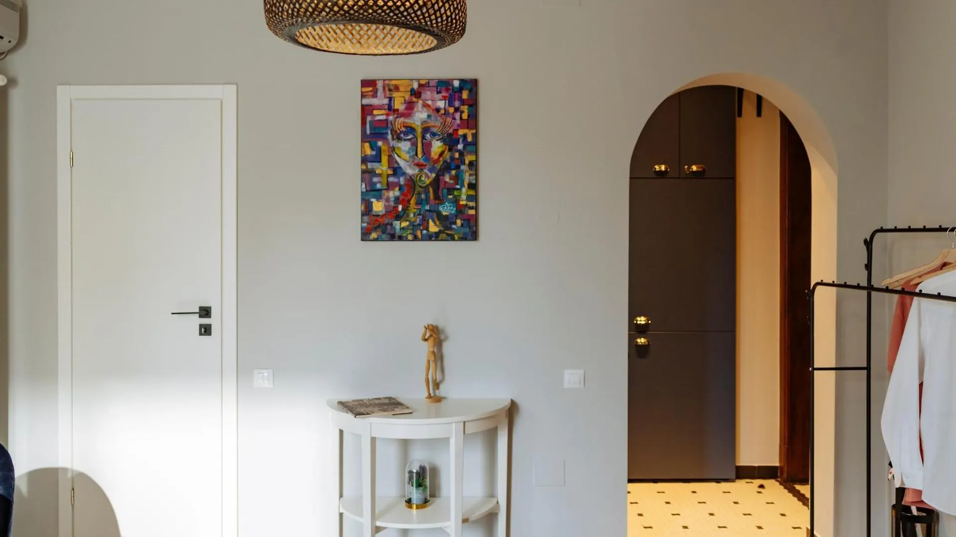 Apartamento Petite Maison Sur Le Boulevard Bucarest