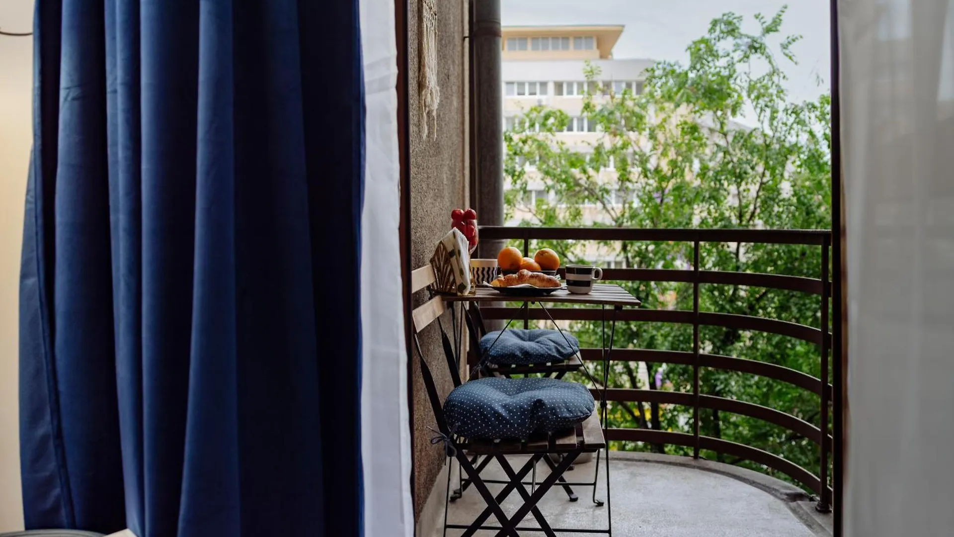 Apartamento Petite Maison Sur Le Boulevard Bucarest